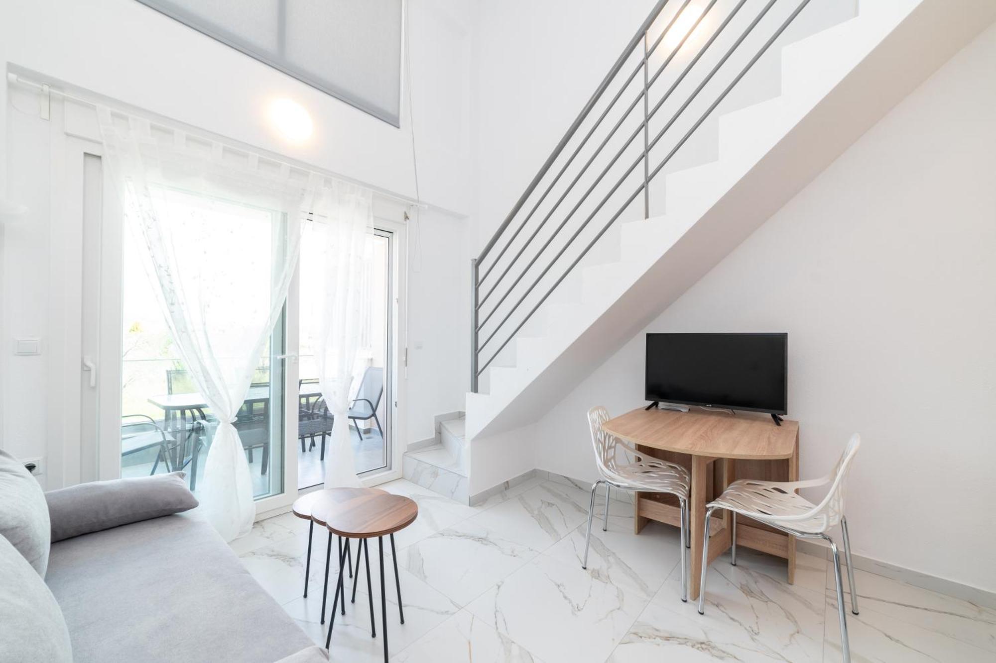 דירות קאבאלה Iro Residential Complex מראה חיצוני תמונה